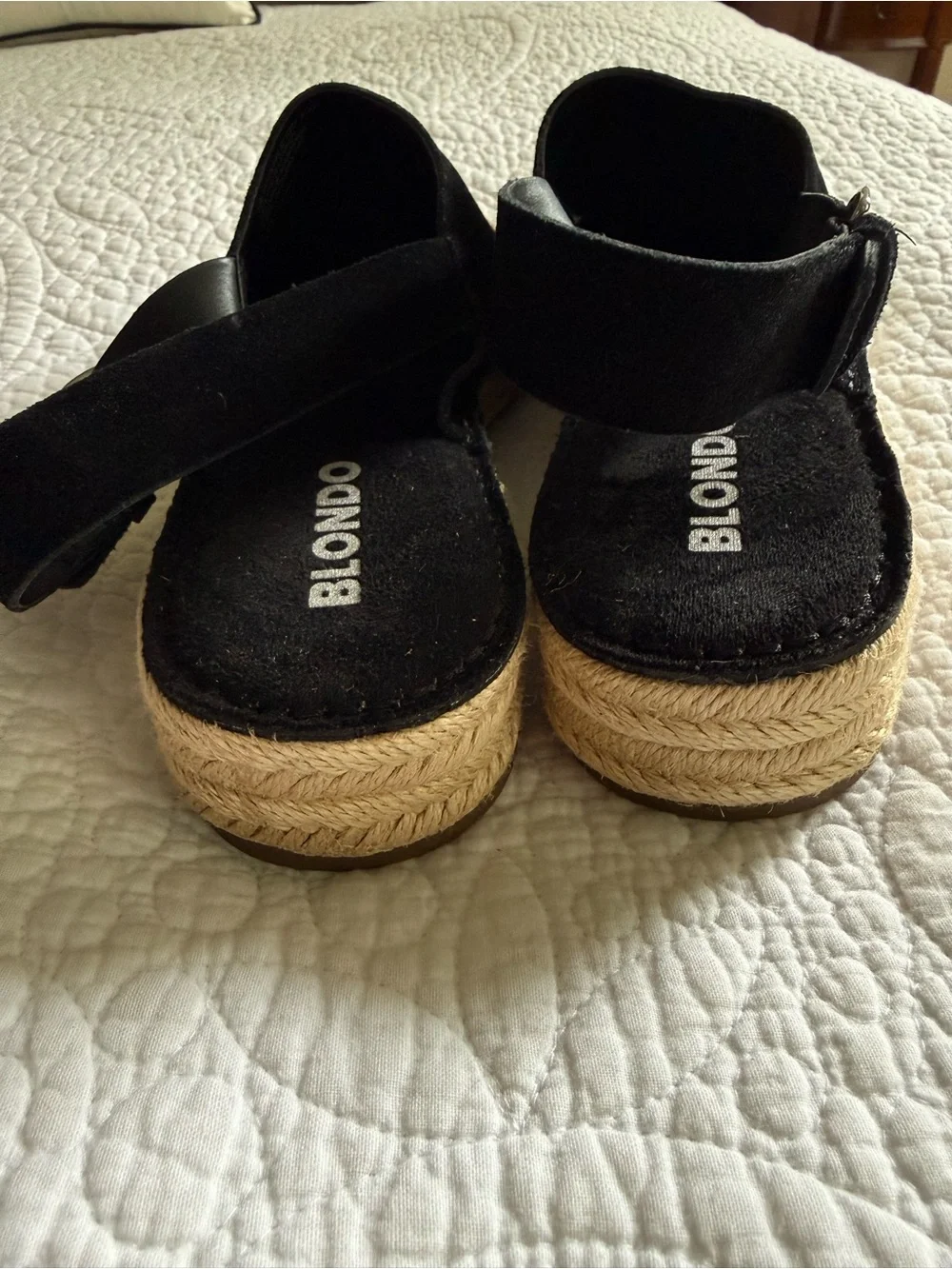 Like New Blondo Black Suede Hiliana Espadrilles 8.5